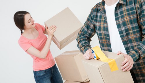 Professional removals and storage services in Streatham for local moves